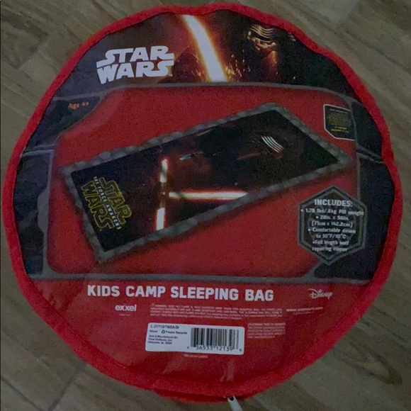 NWOT DISNEY STAR WARS KIDS CAMP SLEEPING BAG - Picture 1 of 3